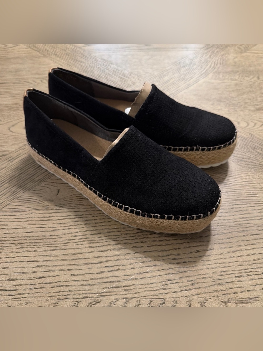 DR. SCHOLL'S SHOES WOMEN'S SUNRAY POINTED TOE FLAT  WOMEN'S